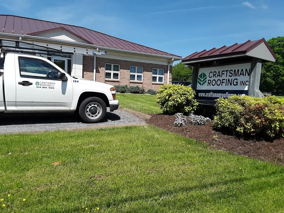 Quality Ice Dam Removal by experienced craftsmen in Deercreek